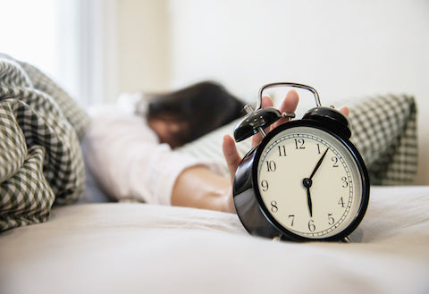 Struggling to Get Shut-Eye? Here Are 6 Natural Tips To Improve Your Sleep and Feel Energized